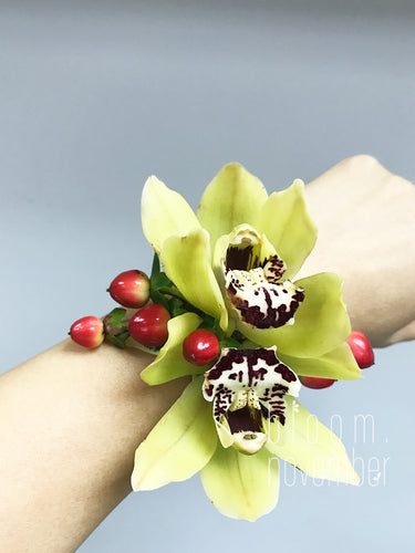 orchid wrist flower